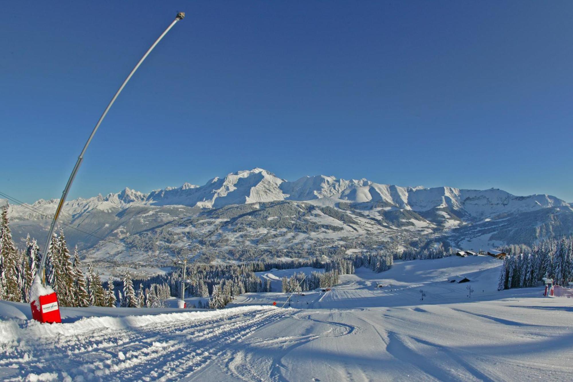 Hotel Le Caprice Des Neiges Combloux Bagian luar foto