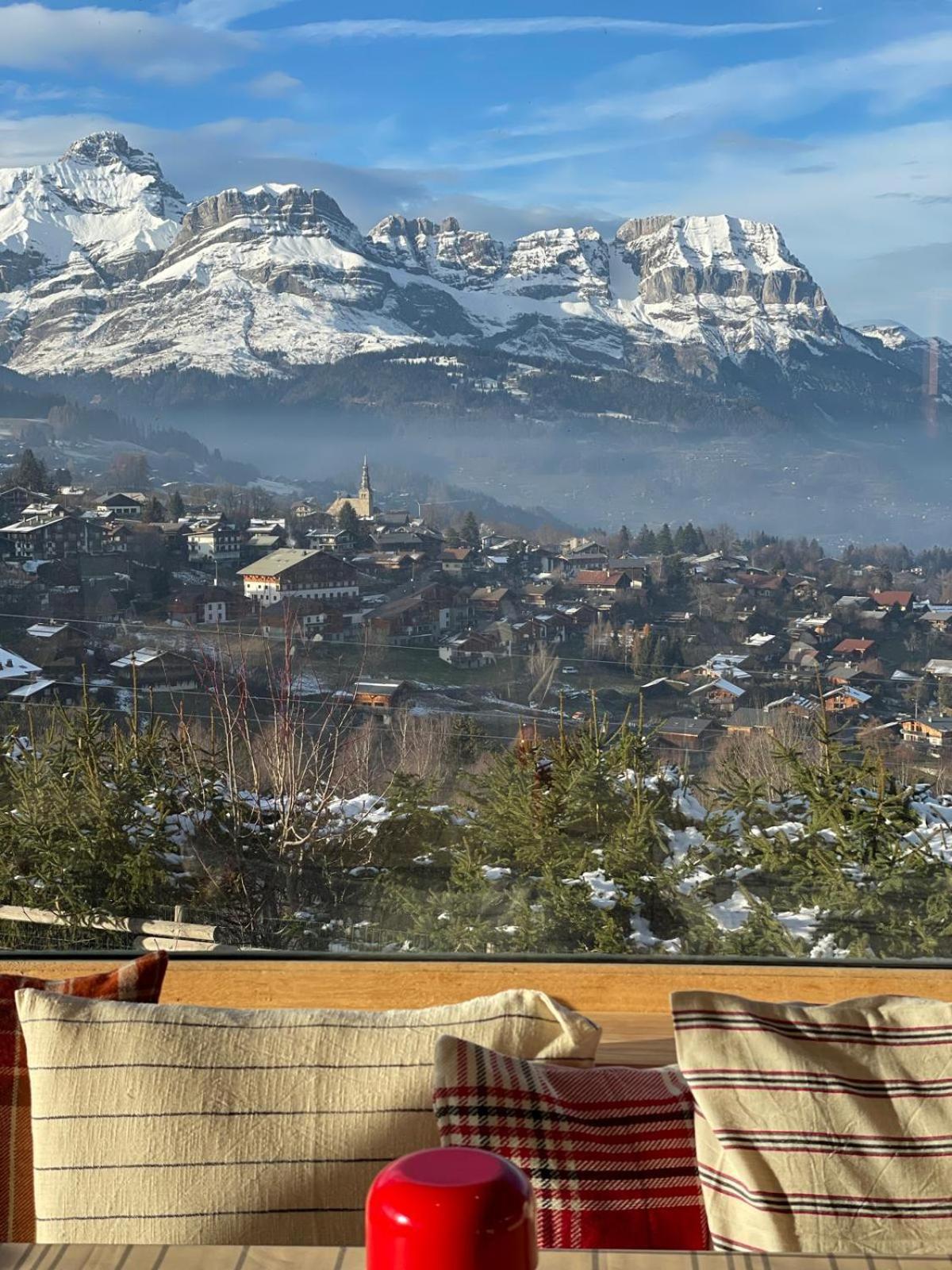Hotel Le Caprice Des Neiges Combloux Bagian luar foto